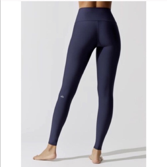Alo Airlift High Waist Leggings Midnight - Picture 8 of 8